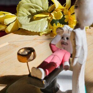 VINTAGE OAXACAN SHAMAN HEALER SCULPTURE